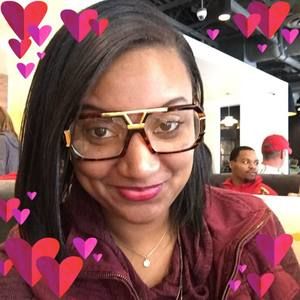 Meet your Posher, Danielle